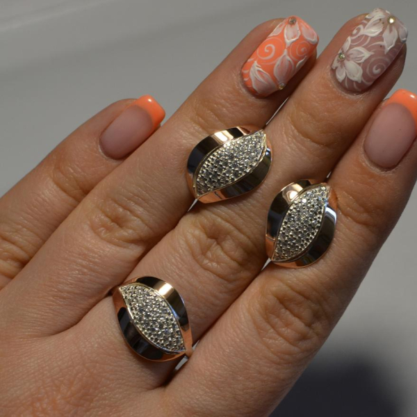 Серебряный комплект с золотыми вставками