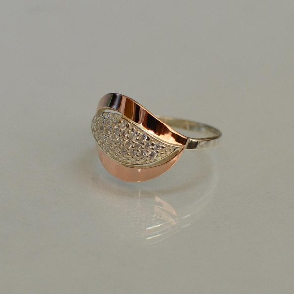 Срібна кабулучка з золотими вставками і фіанітами