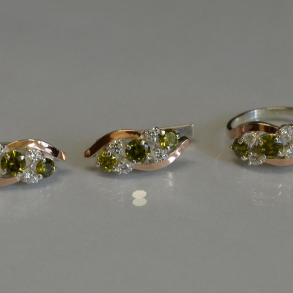 Комплект серебряный с золотыми вставками(пластинами)