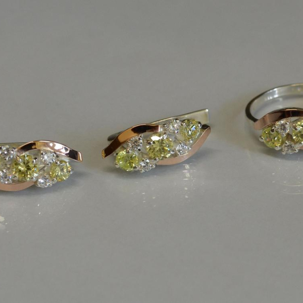 Комплект серебряный с золотыми вставками(пластинами)