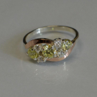 Каблучка срібна з золотими вставками (пластинами)