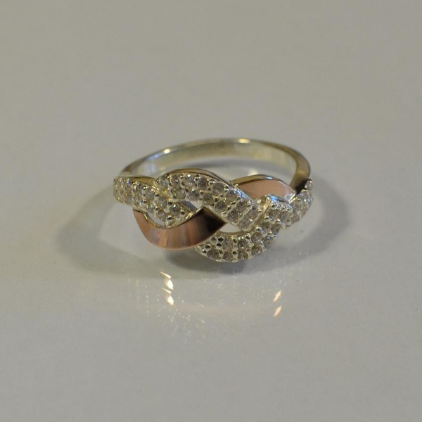 Каблучка срібна з золотими напайками