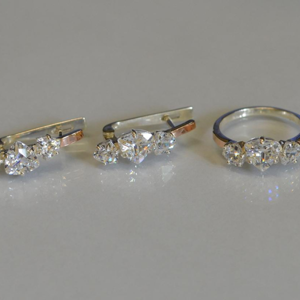 Срібний гарнітур з золотими вставками(пластинами)