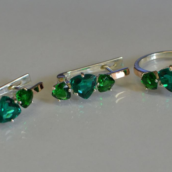 Срібний гарнітур з золотими вставками(пластинами)