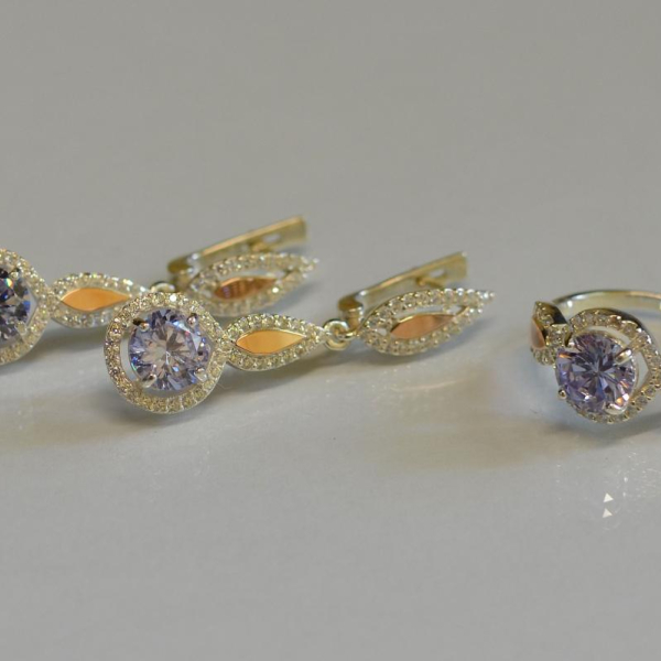 Серебряный комплект с золотыми пластинками