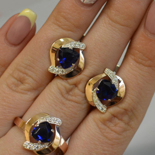 Серебряный набор кольцо и серьги