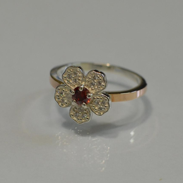 Каблучка срібна з золотими пластинами