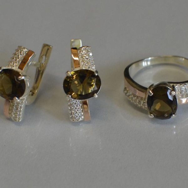 Набор серебряный с золотыми пластинами и фианитами