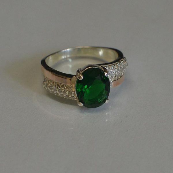 Каблучка срібна з золотими пластинами і фіанітами