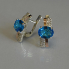 Срібні сережки з золотими пластинами і фіанітами