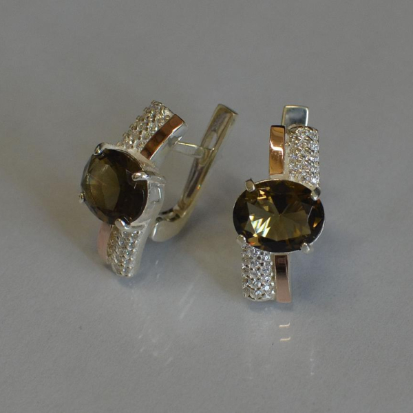 Срібні сережки з золотими пластинами і фіанітами