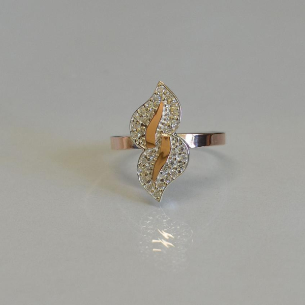 Срібна каблучка з золотими пластинками і фіанітами