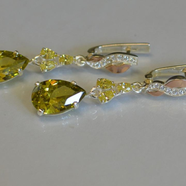 Сережки срібні з золотими пластинами і фіанітами