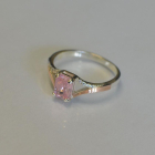 Срібна каблучка з золотими пластинами і фіанітами