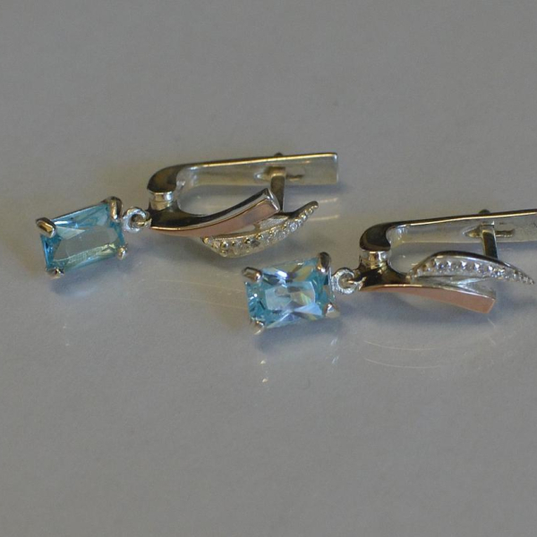 Сережки срібні з золотими накладками і фіанітами