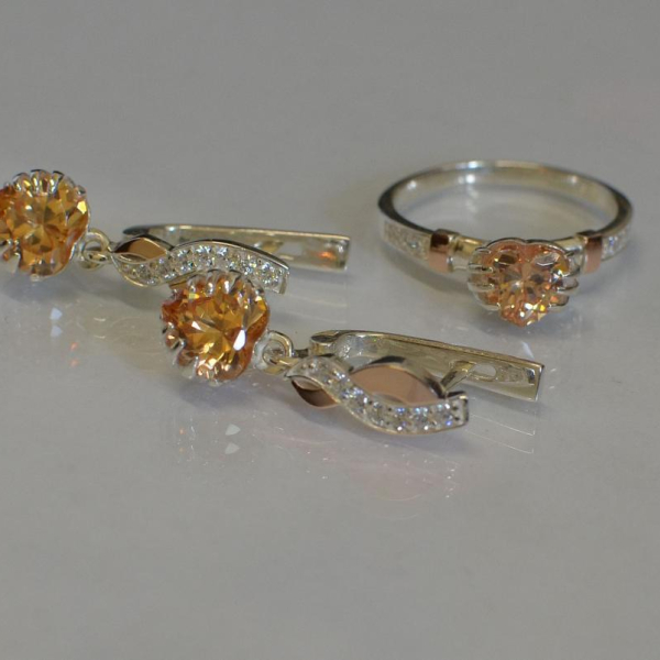 Набір срібний серце в руках