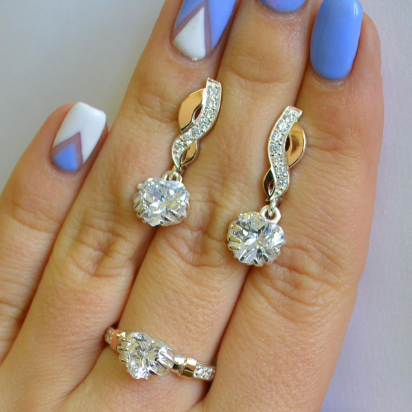 Набір срібний серце в руках