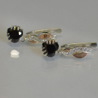 Сережки Сердце в руках