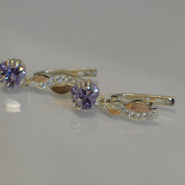 Сережки Сердце в руках