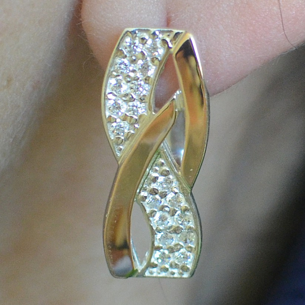 Срібні сережки з фіанітами