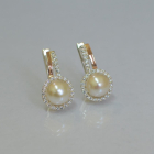 Срібні сережки з жемчугом