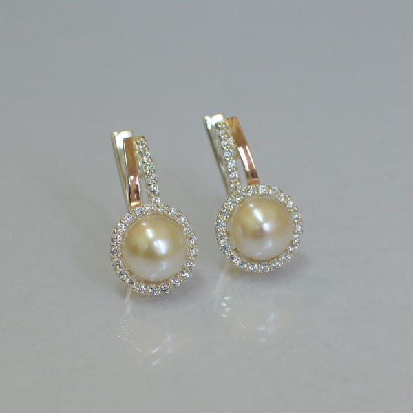 Срібні сережки з жемчугом