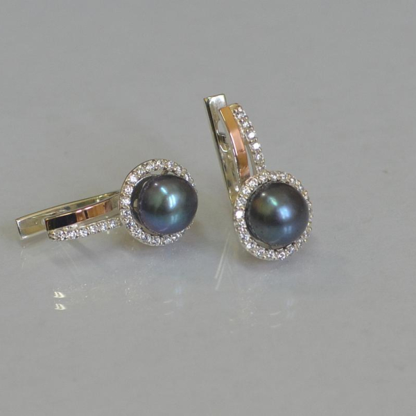 Срібні сережки з жемчугом