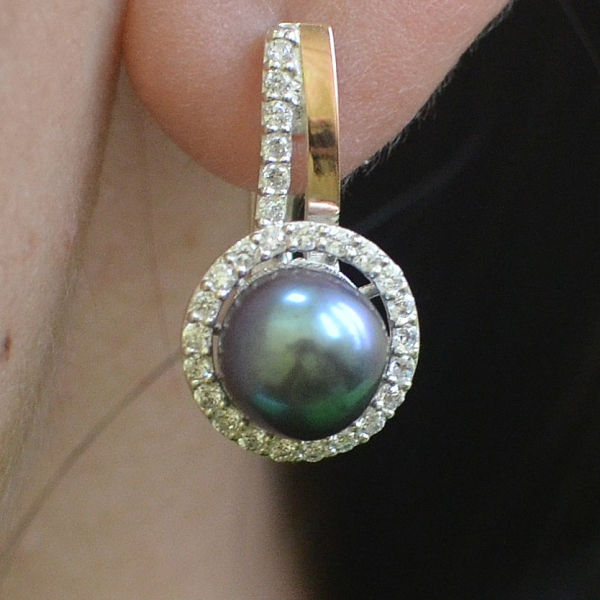 Срібні сережки з жемчугом