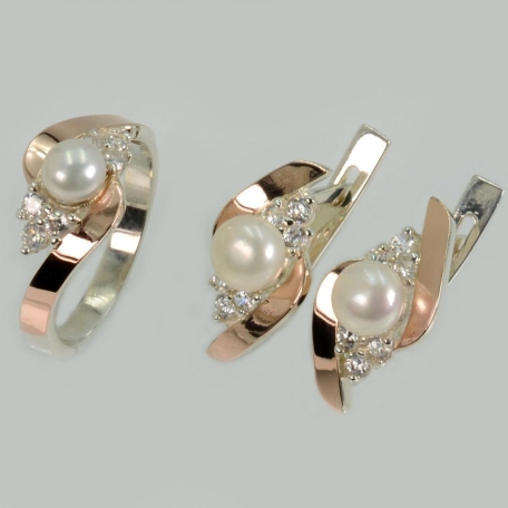 Срібний гарнітур з жемчугом