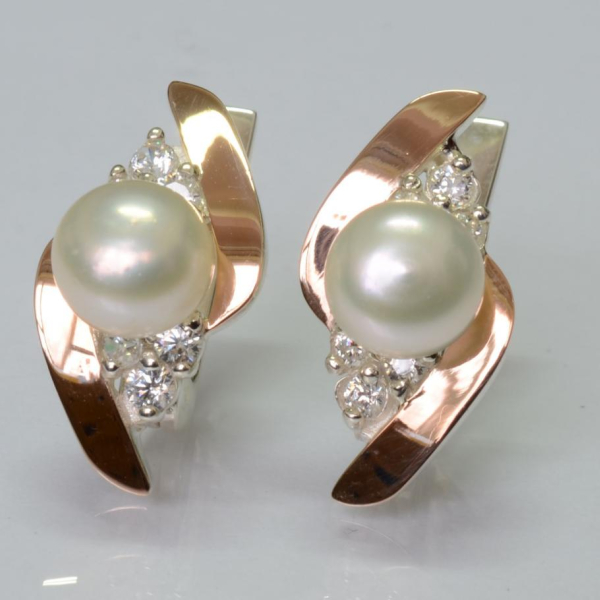 Сережки срібні з жемчугом