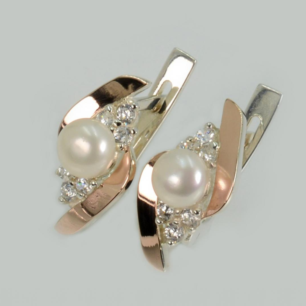 Сережки срібні з жемчугом