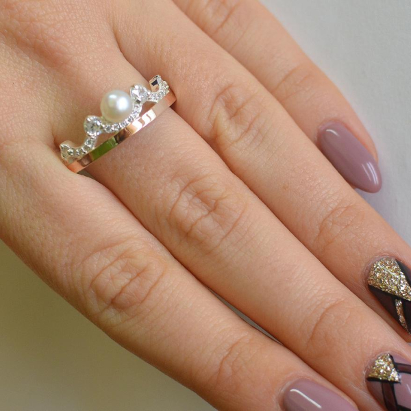 Срібна корона з жемчугом