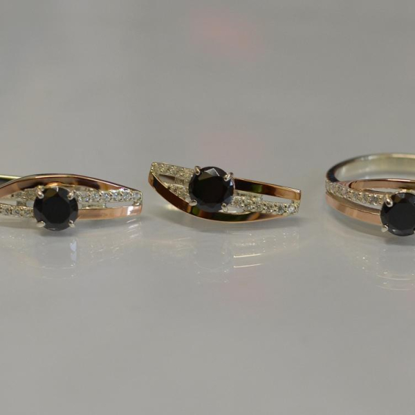 Серебряный набор с золотыми вставками