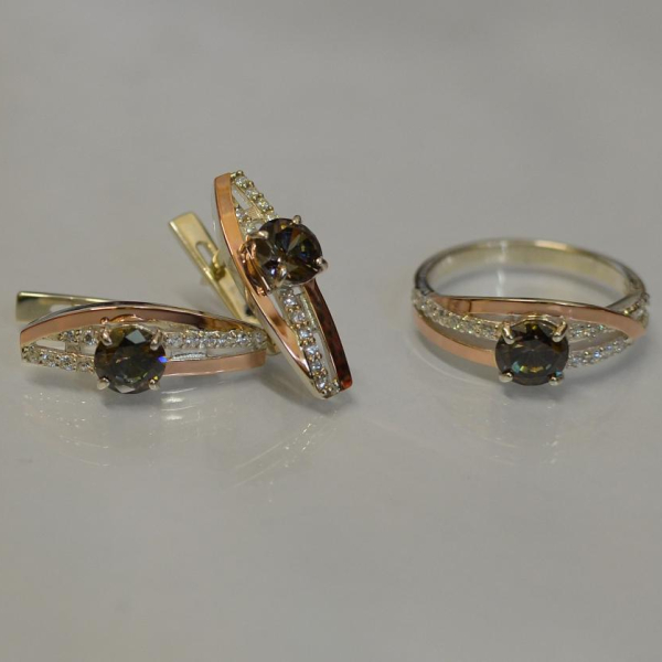 Серебряный набор с золотыми вставками