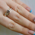 Срібне кільце з золотими вставками