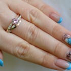 Срібне кільце з золотими вставками