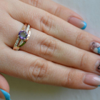 Срібне кільце з золотими вставками