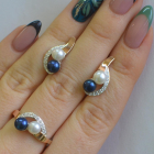 Срібний набір прикрас з перлинами