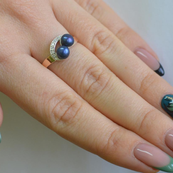 Срібна каблучка з жемчугом