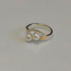 Срібна каблучка з жемчугом