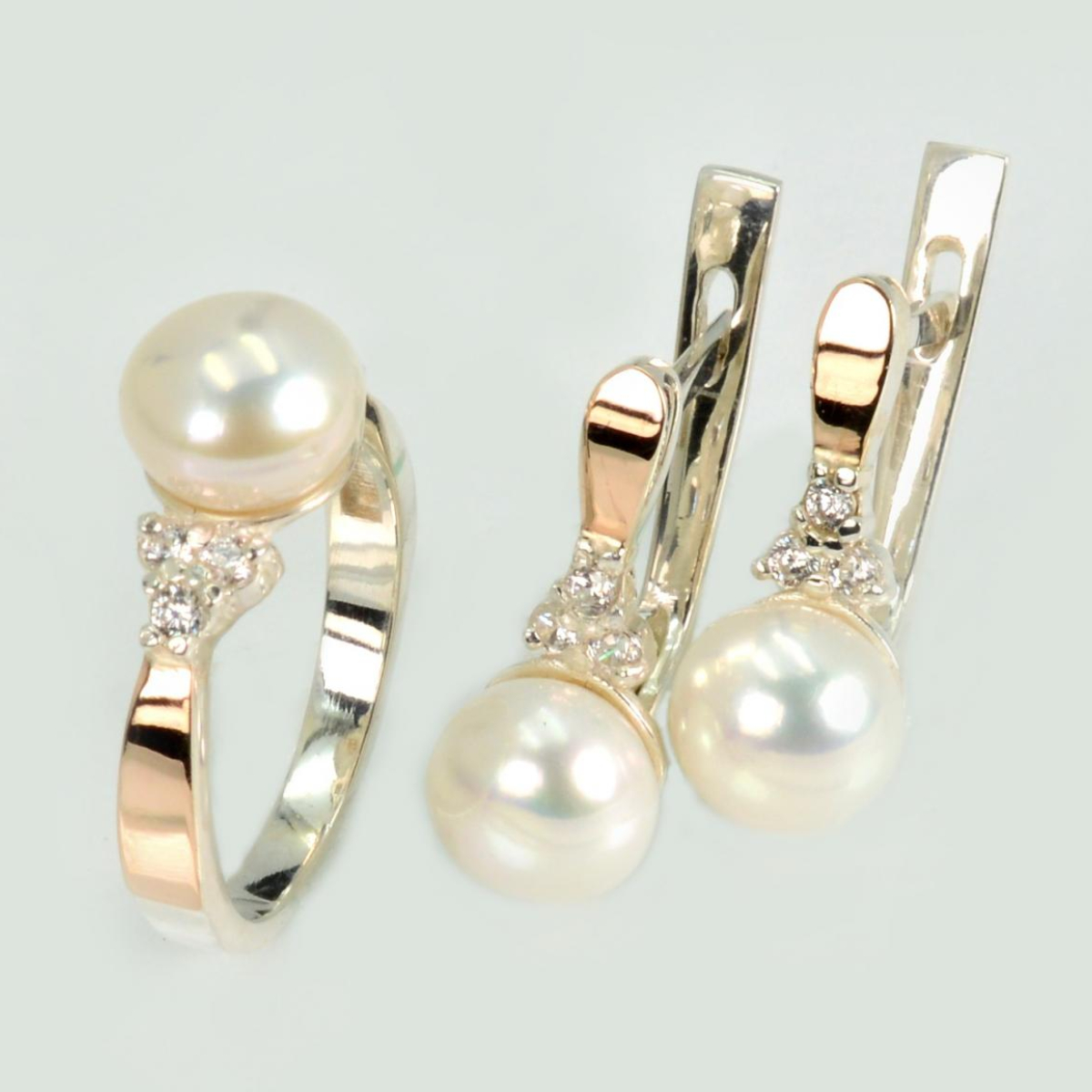 Срібний комплект з жемчугом