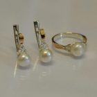 Срібний комплект з жемчугом