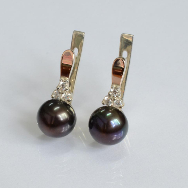 Срібні сережки з жемчугом