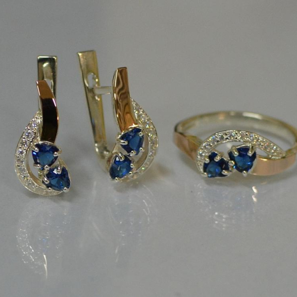 Комплект украшений из серебра с золотом