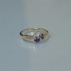 Срібна каблучка з серцями