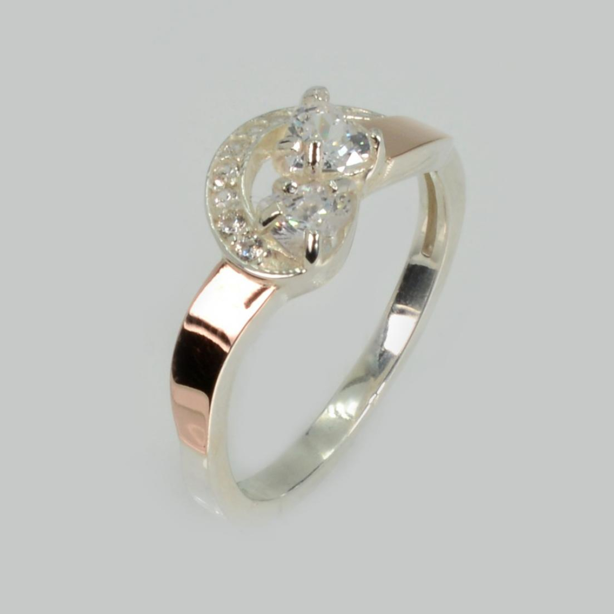 Срібна каблучка з серцями