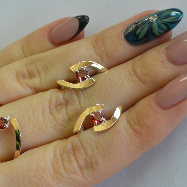 Серебряный гарнитур