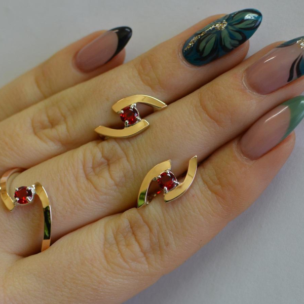 Серебряный гарнитур