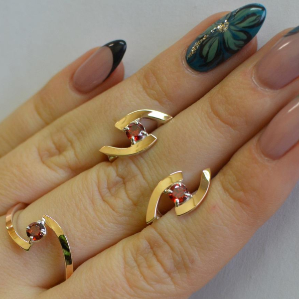 Серебряный гарнитур