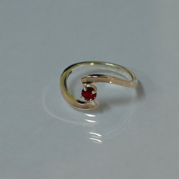 Срібна каблучка